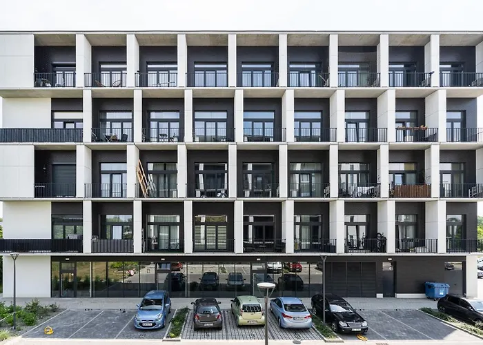 Rentplanet - Zarembowicza Апартаменты