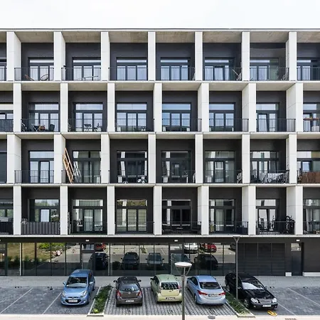 Rentplanet - Zarembowicza Lägenhet