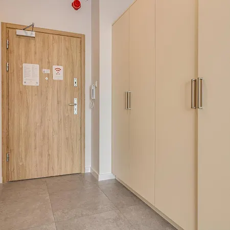 Rentplanet - Zarembowicza Apartment