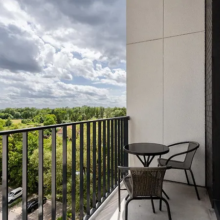 Rentplanet - Zarembowicza Apartment Breslau