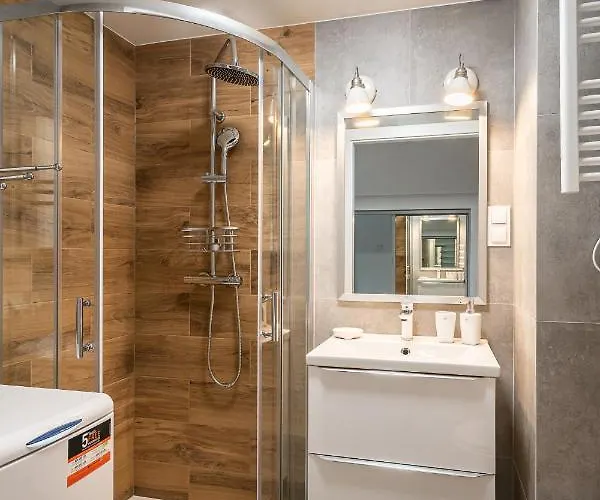 Apartamento Rentplanet - Zarembowicza Breslavia