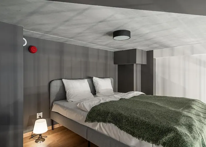 Rentplanet - Zarembowicza